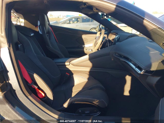 Chevrolet Corvette Stingray Rwd  1lt 2021 1G1YA2D44M5112097 Image 8