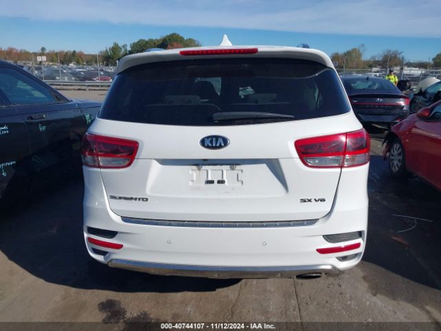 5XYPKDA51JG426818 KIA Sorento 3.3l Sx