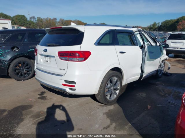 5XYPKDA51JG426818 KIA Sorento 3.3l Sx