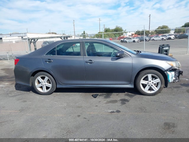 2012 Toyota Camry Se მანქანა იყიდება აუქციონზე, vin: 4T1BF1FK4CU183353, აუქციონის ნომერი: 40744141