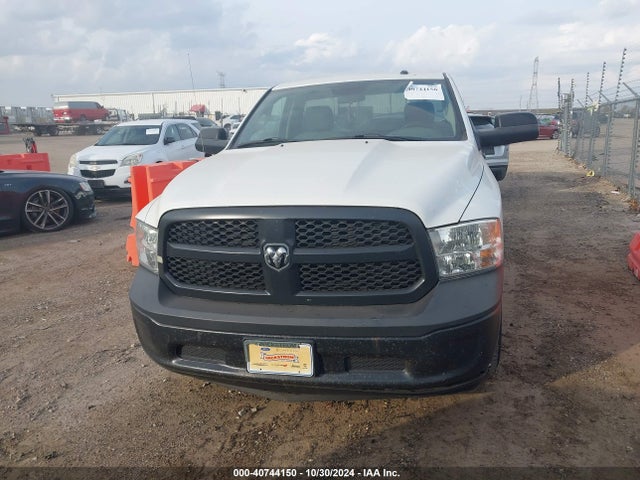 3C6JR6DG3EG111379 RAM 1500 Tradesman