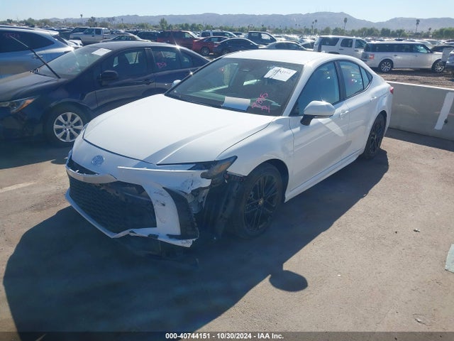 Toyota CAMRY SE 2025 4T1DAACK2SU033641 Image 2