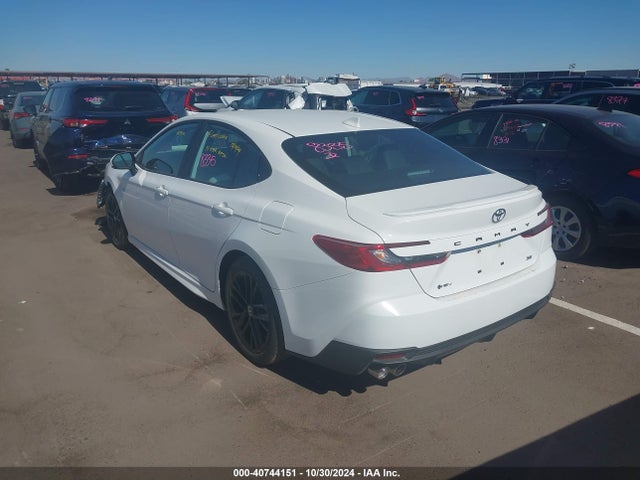 Toyota CAMRY SE 2025 4T1DAACK2SU033641 Image 3