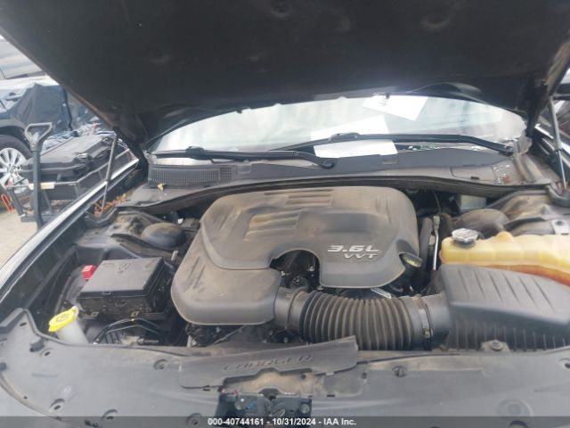 2C3CDXBG5LH119252 Dodge Charger Sxt Rwd