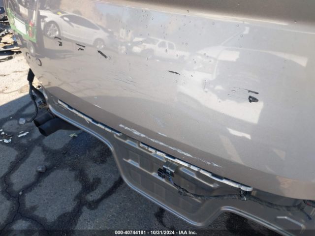KMTG54TE2PU114147 Genesis G70 3.3t Rwd