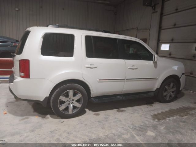 5FNYF3H9XEB009321 Honda Pilot Touring
