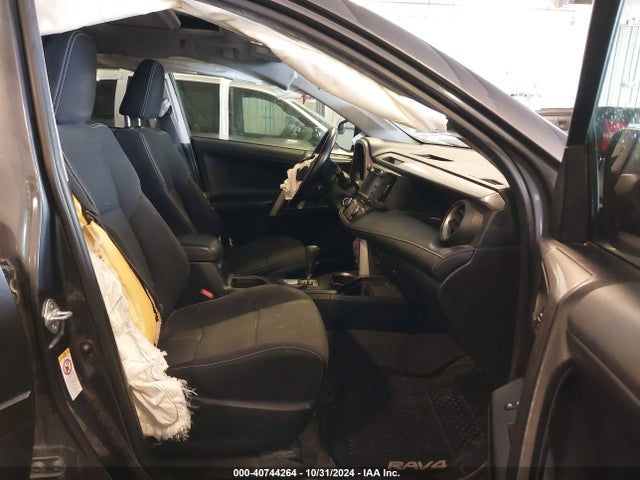 Toyota Rav4 Xle 2017 JTMRFREV2HJ137963 Image 5