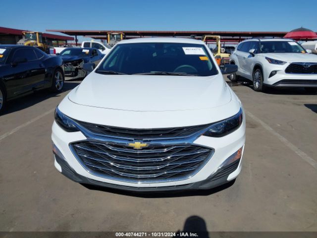 1G1ZB5ST2NF213051 Chevrolet Malibu Fwd Ls