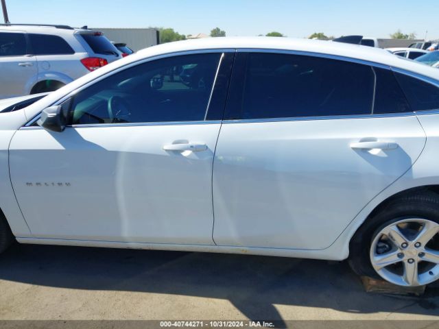 1G1ZB5ST2NF213051 Chevrolet Malibu Fwd Ls