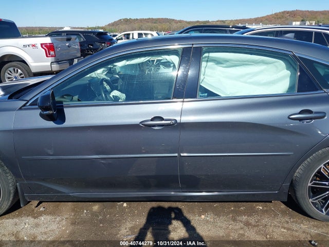 4T1BZ1FB5KU030583 Toyota Avalon Touring
