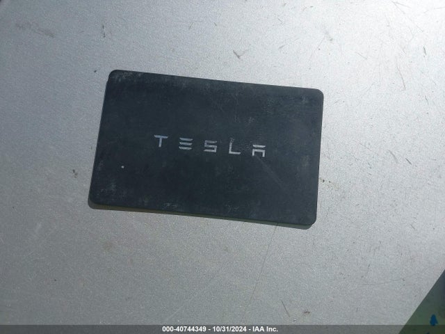 2021 TESLA MODEL Y 5YJYGDEE5MF228979 Photo 10