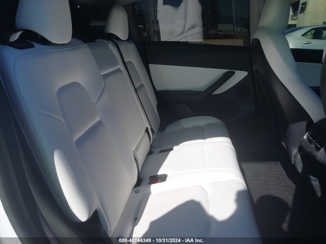 2021 TESLA MODEL Y 5YJYGDEE5MF228979 Photo 7