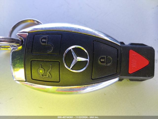 55SWF4JB2GU112731 Mercedes-Benz C 300
