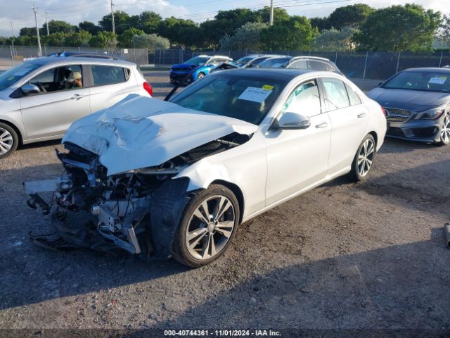 55SWF4JB2GU112731 Mercedes-Benz C 300