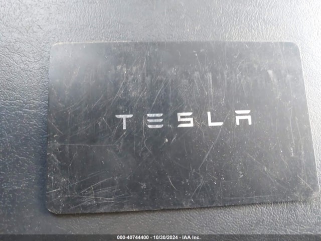 2018 TESLA MODEL 3 5YJ3E1EA2JF172748 Photo 10