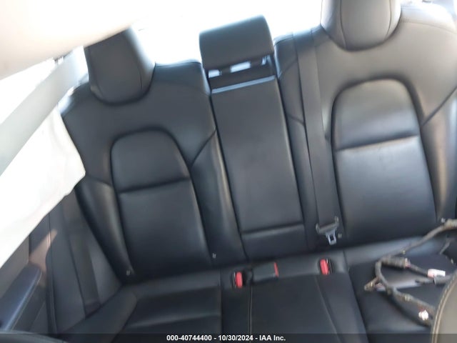 2018 TESLA MODEL 3 5YJ3E1EA2JF172748 Photo 7