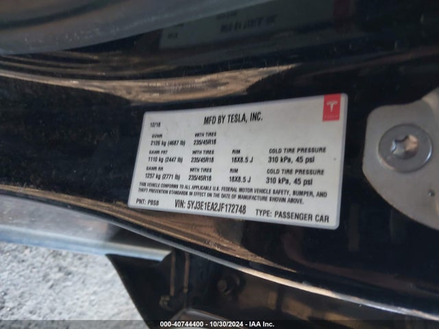 2018 TESLA MODEL 3 5YJ3E1EA2JF172748 Photo 8