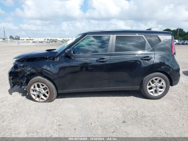 KNDJ23AU6R7912444 KIA SOUL LX