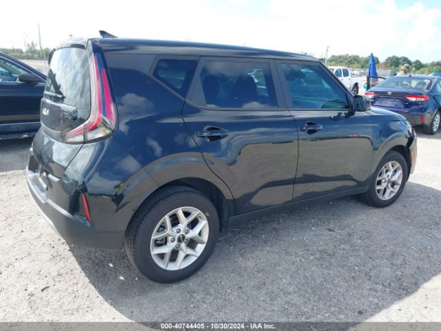 KNDJ23AU6R7912444 KIA SOUL LX