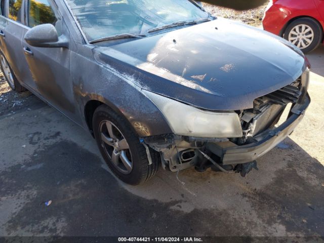 1G1PC5SB4E7126175 Chevrolet Cruze 1lt Auto
