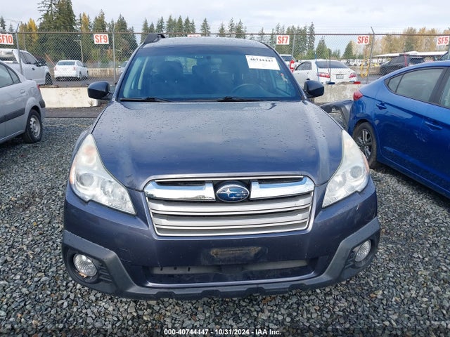 4S4BRBAC7E3318573 Subaru Outback 2.5i