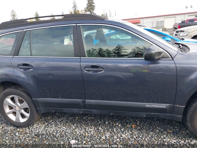 4S4BRBAC7E3318573 Subaru Outback 2.5i