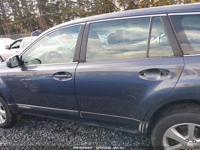 4S4BRBAC7E3318573 Subaru Outback 2.5i