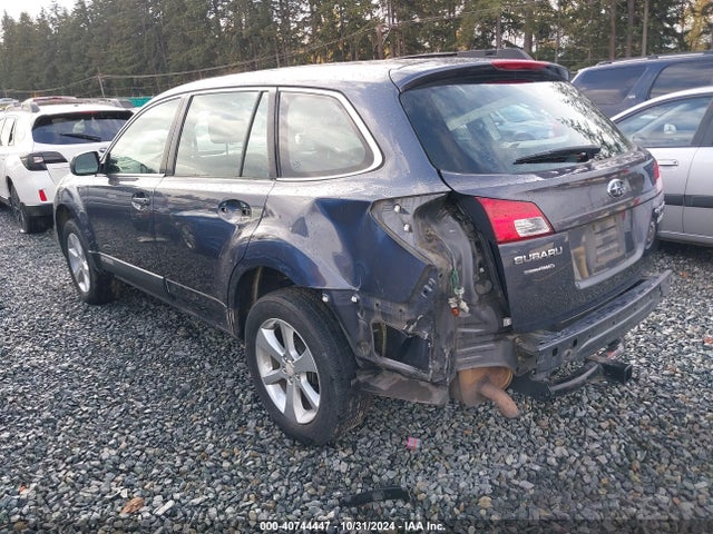 4S4BRBAC7E3318573 Subaru Outback 2.5i