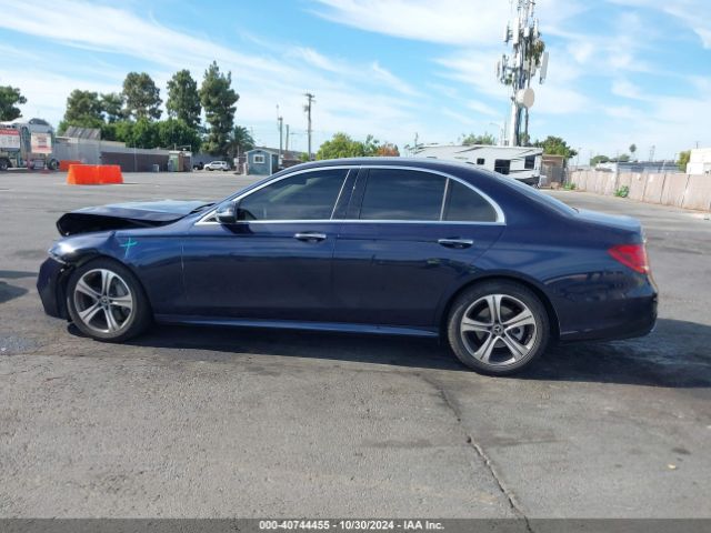 WDDZF4JB9HA241208 Mercedes-Benz E 300