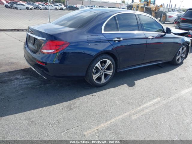 WDDZF4JB9HA241208 Mercedes-Benz E 300