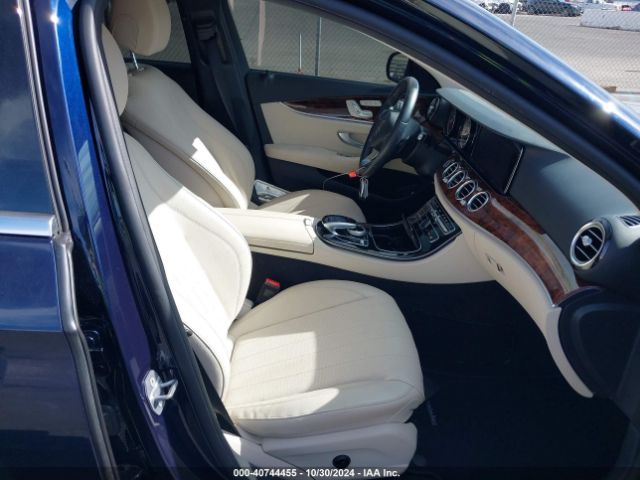 WDDZF4JB9HA241208 Mercedes-Benz E 300