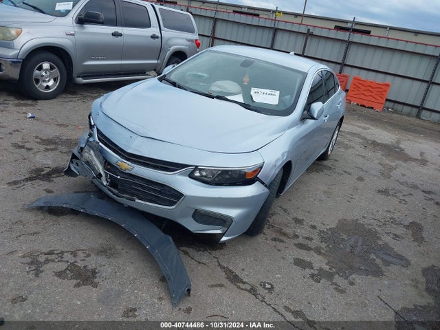 Chevrolet MALIBU LT 2018 1G1ZD5ST8JF143656 Image 2