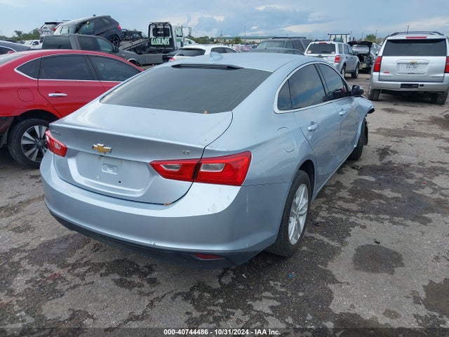 Chevrolet MALIBU LT 2018 1G1ZD5ST8JF143656 Image 4