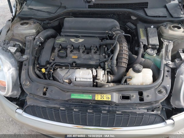 2008 MINI COOPER S WMWMF735X8TV34730 Photo 9