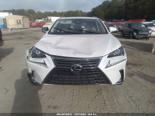 JTJDARBZ2L5003016 Lexus NX 300