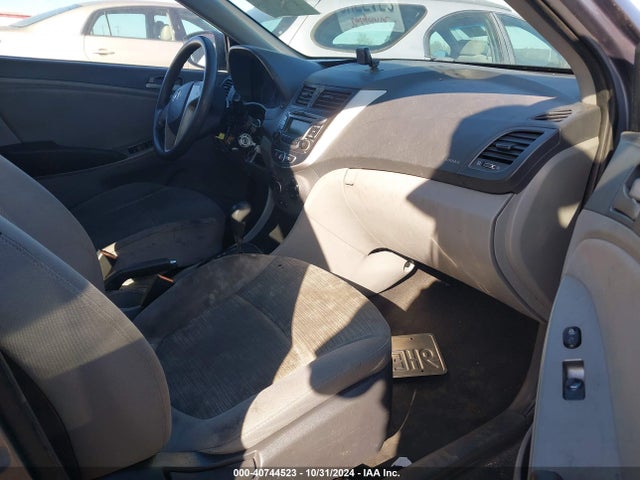 Hyundai ACCENT SE 2017 KMHCT4AE1HU205994 Image 5