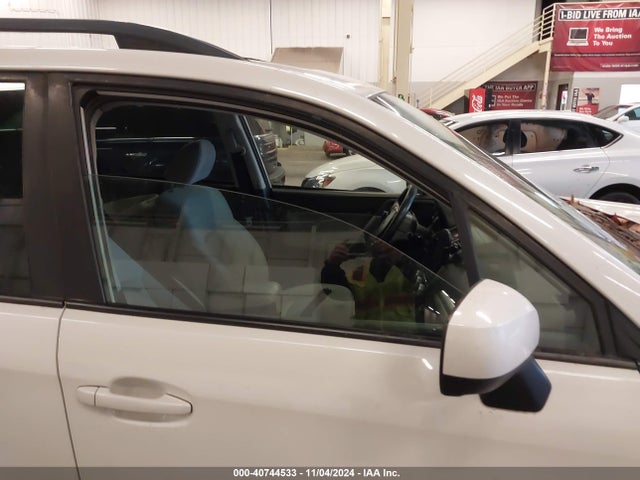 Subaru Forester 2.5i Premium 2018 JF2SJAGC1JH508302 Image 17