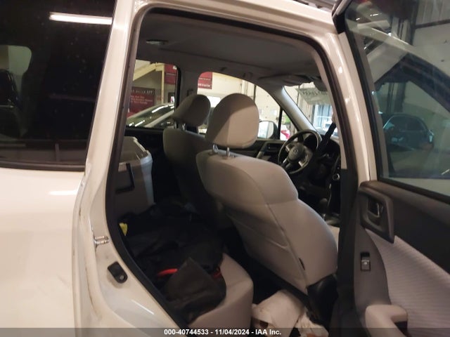 Subaru Forester 2.5i Premium 2018 JF2SJAGC1JH508302 Image 8
