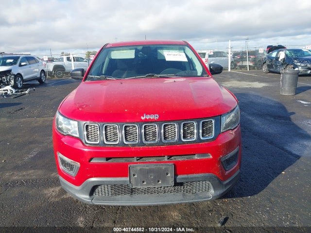 3C4NJDAB7JT248907 Jeep Compass Sport 4x4