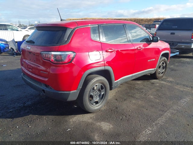3C4NJDAB7JT248907 Jeep Compass Sport 4x4