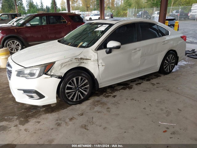 Subaru Legacy 2.5i Premium 2019 4S3BNAH63K3014436 Image 2