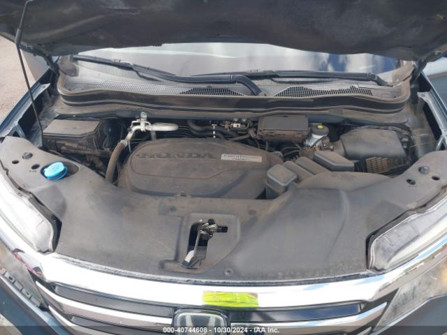 5FNYF6H96JB013782 Honda Pilot Touring