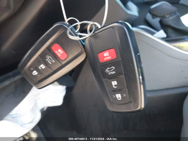 Toyota Highlander Limited 2023 5TDKDRAH3PS040988 Image 11