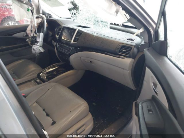 5FNYF6H91GB090777 Honda Pilot Touring