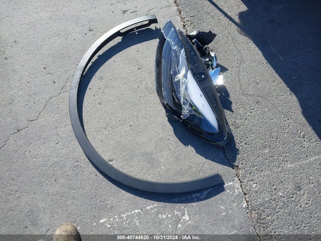 2022 TESLA MODEL Y 7SAYGDEF7NF488104 Photo 9