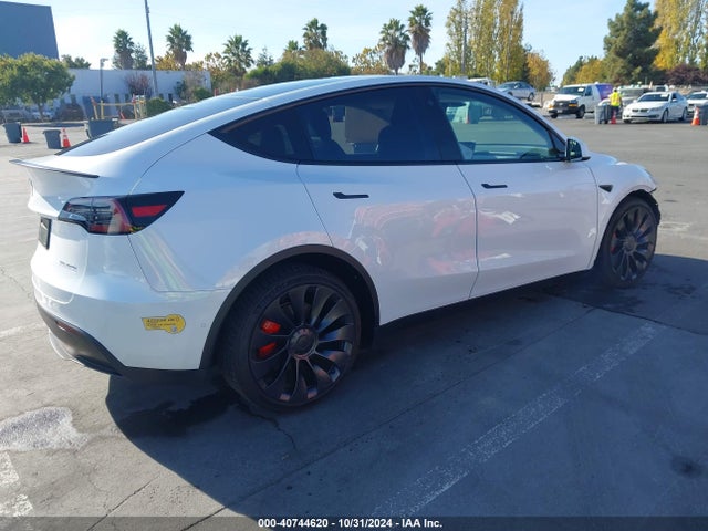 2022 TESLA MODEL Y 7SAYGDEF7NF488104 Photo 3