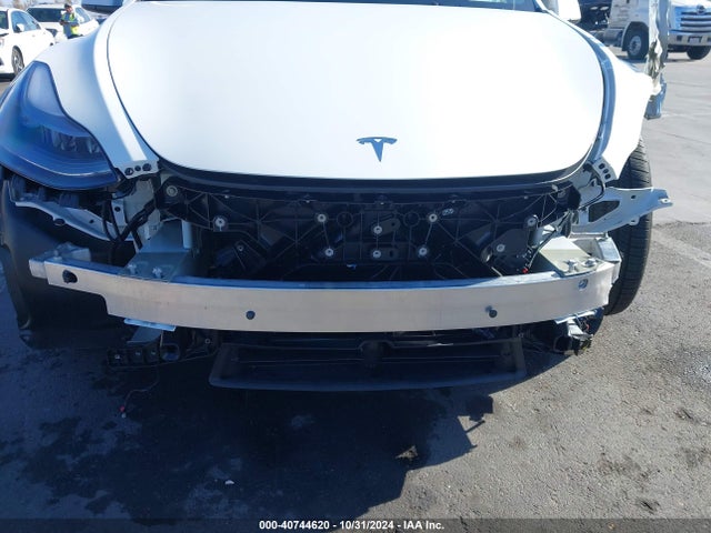 2022 TESLA MODEL Y 7SAYGDEF7NF488104 Photo 5
