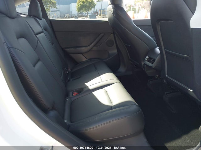 2022 TESLA MODEL Y 7SAYGDEF7NF488104 Photo 7
