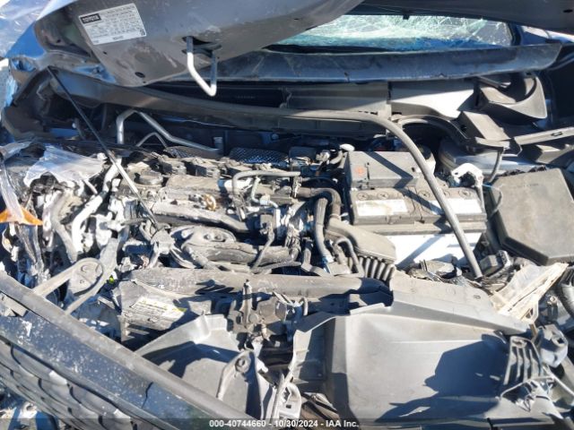 7MUCAABG7PV044598 Toyota Corolla Cross Le