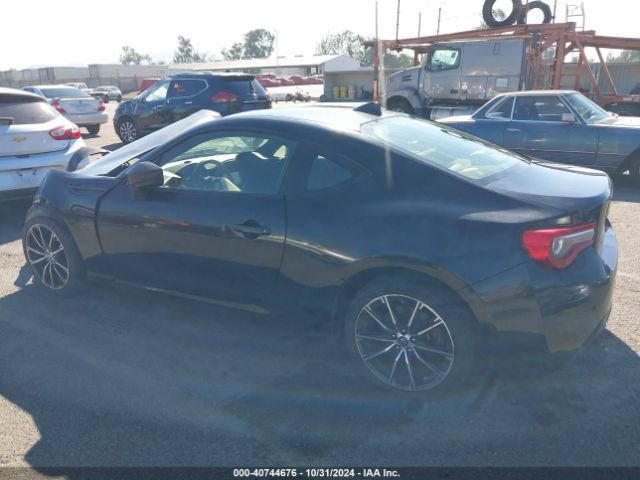 JF1ZNAA16L9751227 Toyota 86